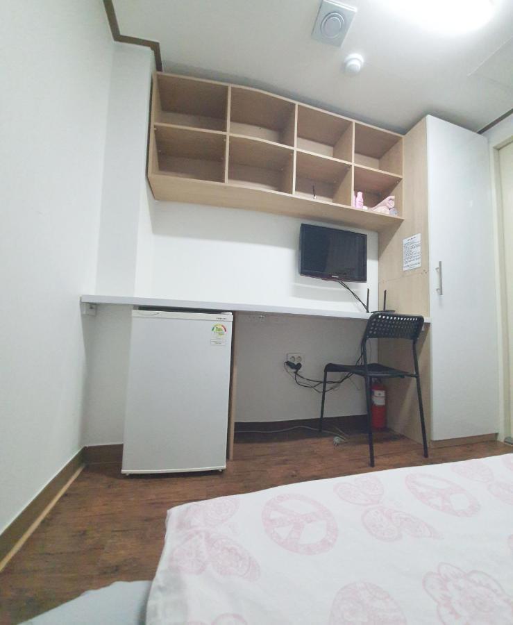 Apgujeong Home Сеул Екстер'єр фото